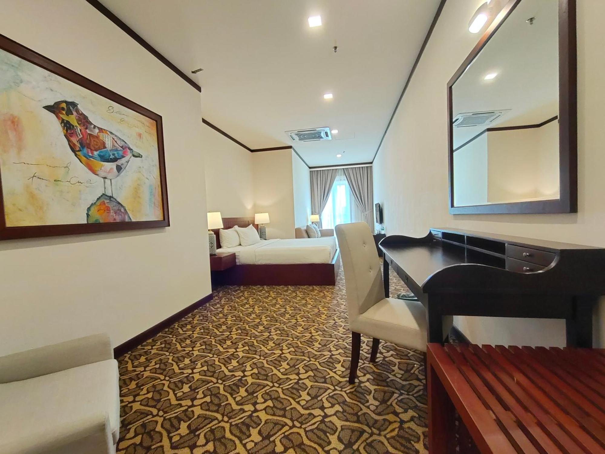 Riviera Suites Melaka Exteriör bild